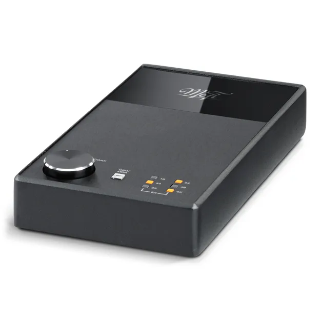 MoFi StudioDAC — вигляд під кутом