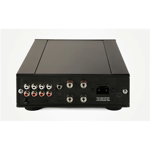 Rega Brio MK7 — вигляд ззаду