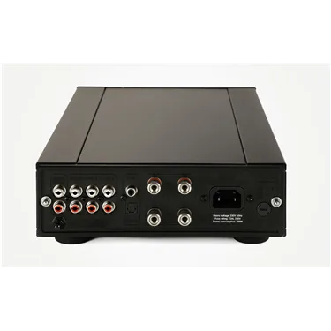 Rega Brio MK7 — вигляд ззаду