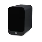 Q Acoustics 3030i, графітовий — вигляд із захисною решіткою
