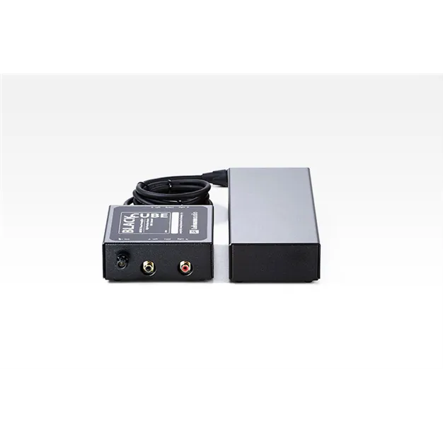 Lehmannaudio Black Cube SE, чорний — основний блок і блок живлення