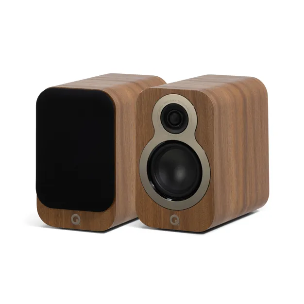 Q Acoustics 3010c, Pin Oak — загальний вигляд пари