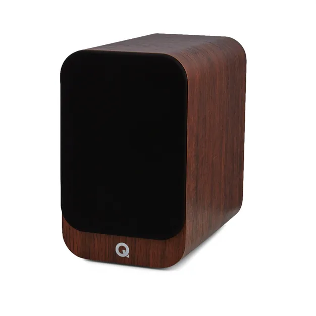 Q Acoustics 3030i, English Walnut — вигляд із захисною решіткою