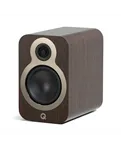 Q Acoustics 3030c, Claro Walnut — вигляд під кутом