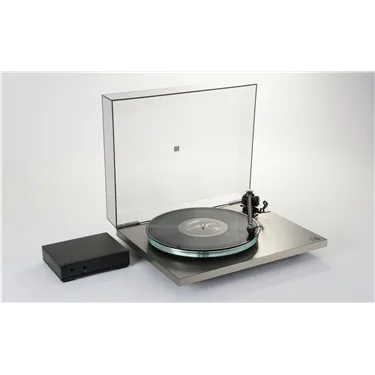 Rega Planar 6 RS Edition Nd9, шліфований алюміній — вигляд під кутом