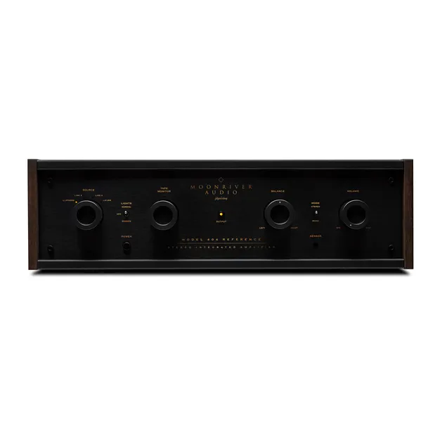 Moonriver Audio 404 Reference — вигляд спереду