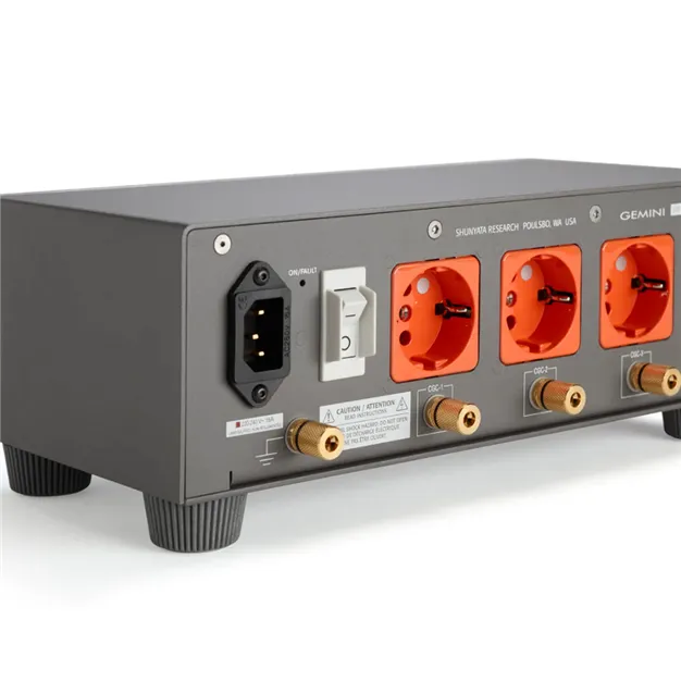 Shunyata Research GEMINI Model-4 — задня панель EU Schuko