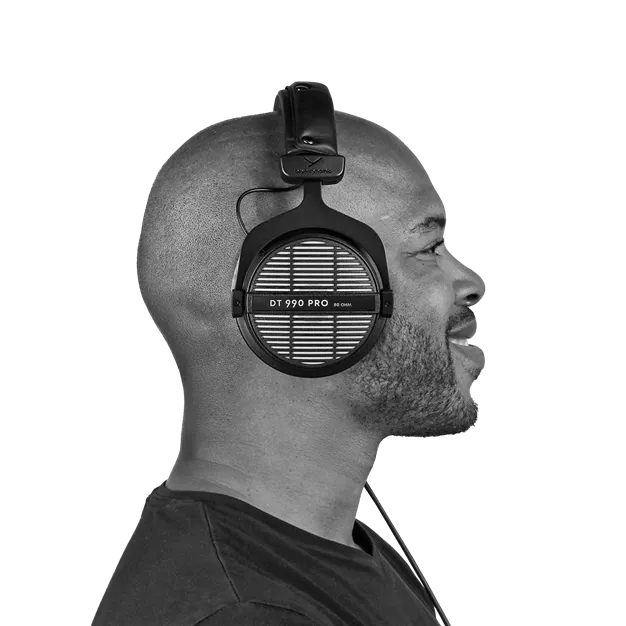 Beyerdynamic DT 990 PRO 80 Ohm - посадка на голові