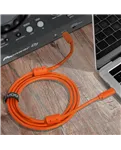 USB-кабель UDG U99001OR USB-C — USB-C, 1,5 м, помаранчевий — Приклад використання, додаткове обладнання не входить до комплекту