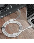 USB-кабель UDG U99001WH USB-C — USB-C, 1,5 м, білий — Приклад використання, додаткове обладнання не входить до комплекту