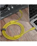 USB-кабель UDG U99001YL USB-C — USB-C, 1,5 м, жовтий — Приклад використання, додаткове обладнання не входить до комплекту