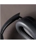 JLab JBuds Lux ANC Graphite — Наголів’я великим планом