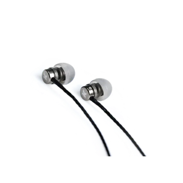 K-array Duetto KD6T — Корпуси з титановим оздобленням