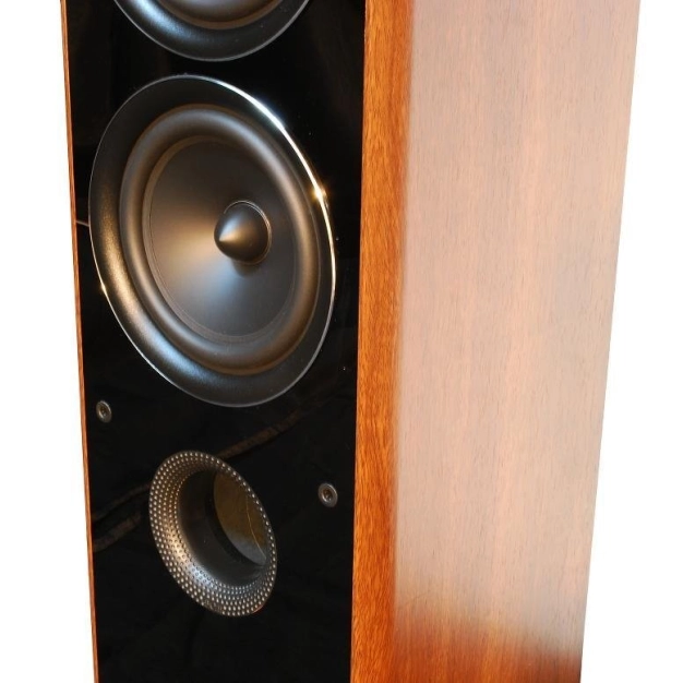 Комплект акустики Taga Harmony TAV-606 v.3 Set Walnut
