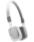 Bowers & Wilkins P3