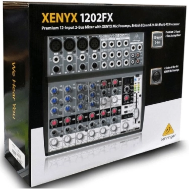 Мікшерний пульт Behringer XENYX1202FX