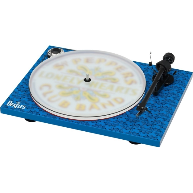 Pro-Ject ESSENTIAL III OM10 Special Edition: Sgt. Pepper Pro-Ject ESSENTIAL III OM10 Special Edition: Sgt. Pepper