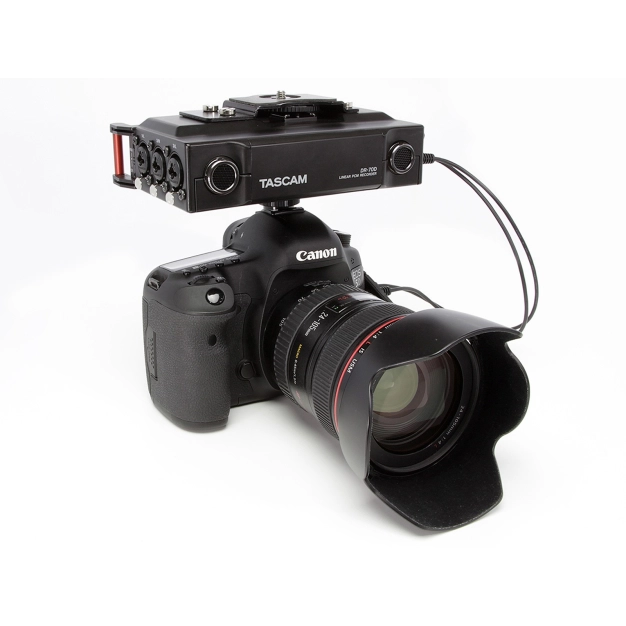Портативний PCM 4-х канальний рекордер DR-70D Tascam