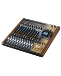 16-канальний багатодоріжковий рекордер Tascam Model-16