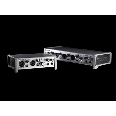 Аудіоінтерфейс Tascam Series 102i