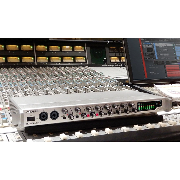 Аудіоінтерфейс Tascam Series 8p Dyna