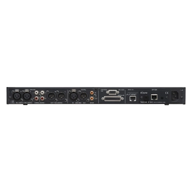 Мережевий твердотільний аудіо-рекордер Tascam SS-R250N