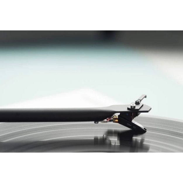 Вініловий програвач Pro-Ject Essential III Phono OM10 Piano Вініловий програвач Pro-Ject Essential III Phono OM10 Piano