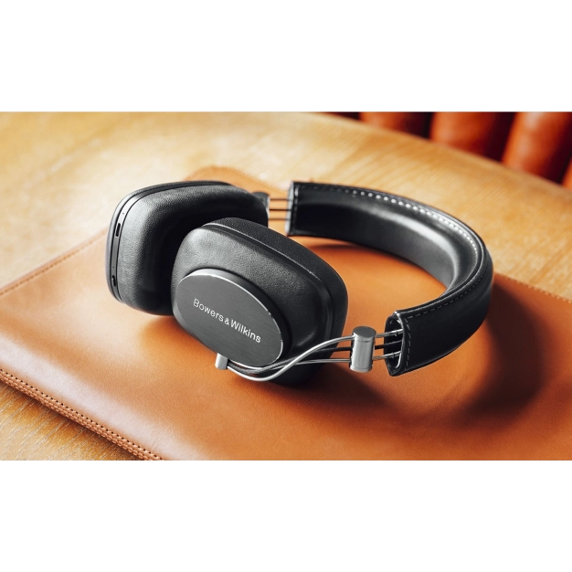 Bowers & Wilkins P7 Wireless