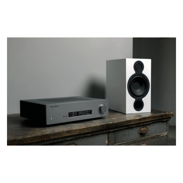 Стерео підсилювач Cambridge Audio CXA61 Integrated Amplifier Lunar Grey