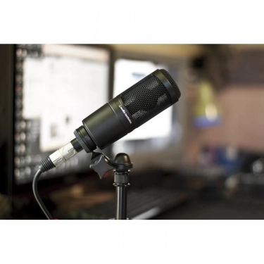 Студійний мікрофон Audio-Technica AT2020