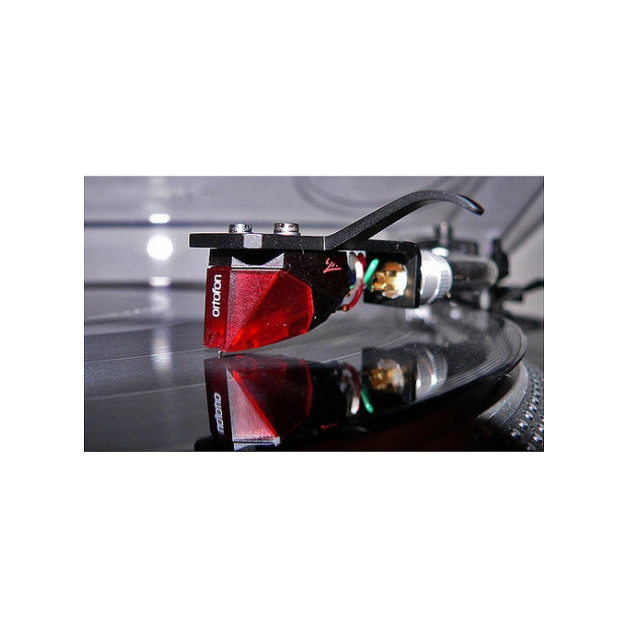 Головка звукознімача Ortofon 2M Red Головка звукознімача Ortofon 2M Red