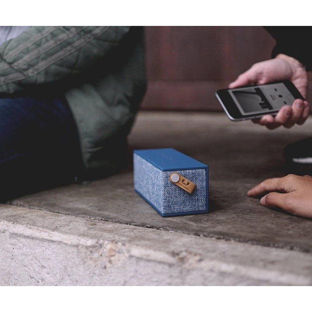 Портативна колонка Fresh 'N Rebel Rockbox Brick Fabriq Edition Bluetooth Speaker Indigo (1RB3000IN)