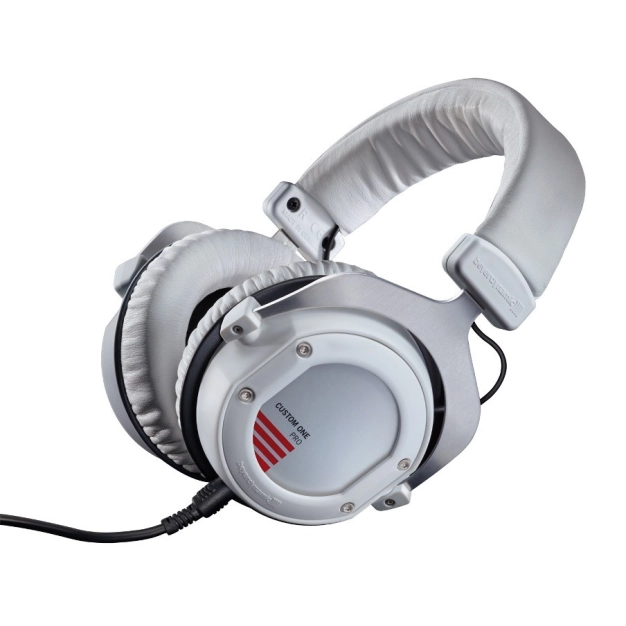 Навушники Beyerdynamic CUSTOM ONE PRO PLUS white 16 ohms