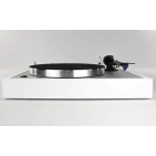 Програвач Pro-Ject Classic 2M-Blue Satin White Програвач Pro-Ject Classic 2M-Blue Satin White