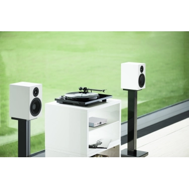 Вініловий програвач Pro-Ject Essential III OM10 Piano