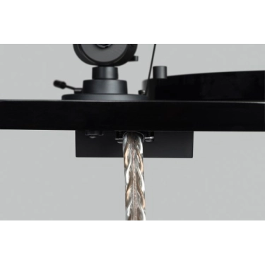Вініловий програвач Pro-Ject Essential III OM10 Piano