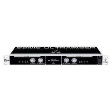 Стерео-процесор Behringer SU9920