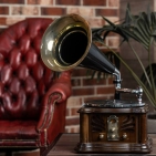 Грамофон Лондон