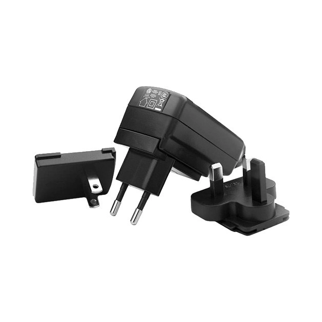 Блок живлення TC Electronic PowerPlug 12 Блок живлення TC Electronic PowerPlug 12
