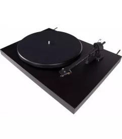 Вініловий проривник Pro-Ject Debut III DC OM5e Piano