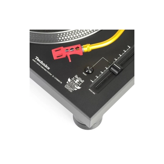 Програвач вінілу Technics SL-1210MK7RE