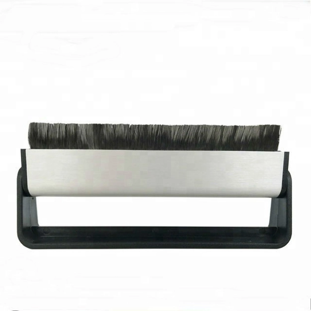 Щітка антистатична Goka Carbon fiber brush GK-R01 Щітка антистатична Goka Carbon fiber brush GK-R01