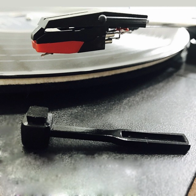 Щітка для очищення голки Goka GK-R06 Stylus brush Щітка для очищення голки Goka GK-R06 Stylus brush