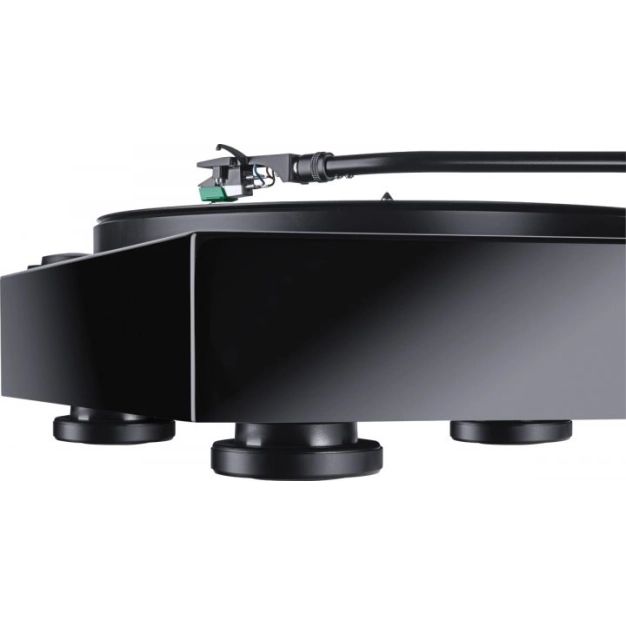 Програвач платівок Magnat MTT 990 with cartridge Black Програвач платівок Magnat MTT 990 with cartridge Black