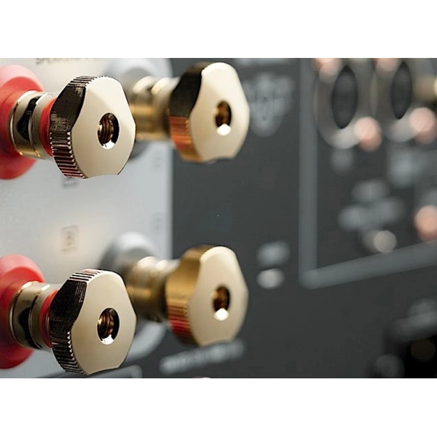 Підсилювач потужності Yamaha M-5000 Black Підсилювач потужності Yamaha M-5000 Black