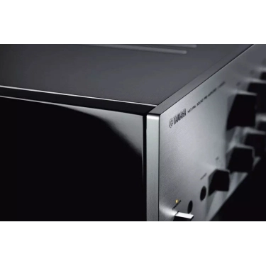 Попередній підсилювач Yamaha C-5000 Black