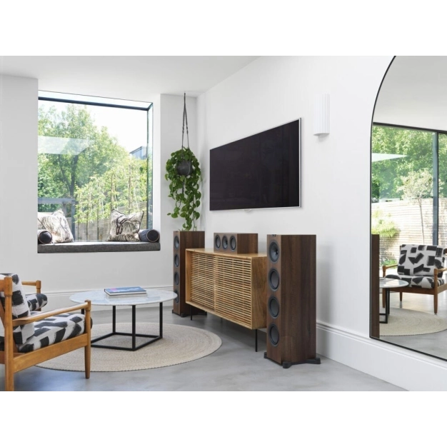 Акустична система KEF Hi-Fi Q550 Walnut Акустична система KEF Hi-Fi Q550 Walnut