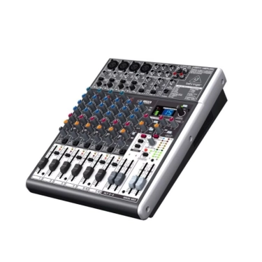 Мікшерний пульт Behringer XENYX1204USB