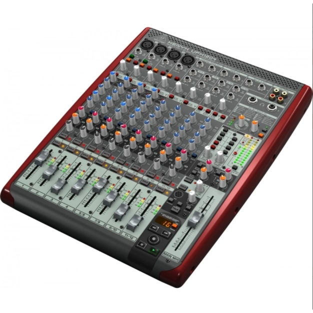 Мікшерний пульт Behringer XENYXUFX1204