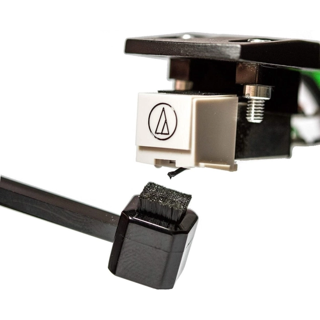 Набір для чищення Lenco TTA-5in1 Wooden Cleaning Brush With Velvet Padding Набір для чищення Lenco TTA-5in1 Wooden Cleaning Brush With Velvet Padding